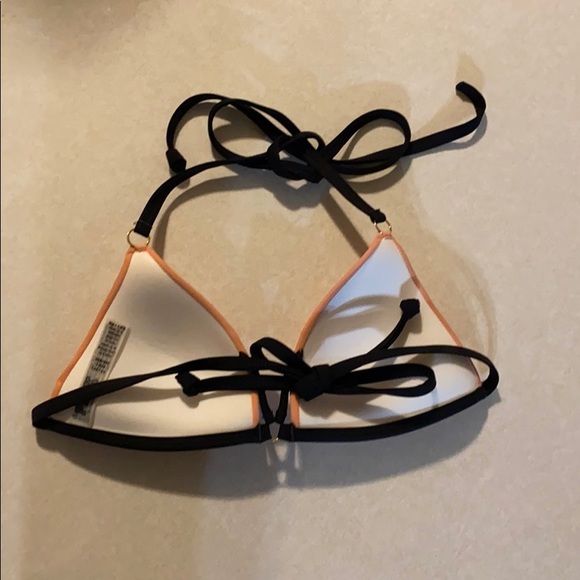 swimsuit top - Picture 2 of 2